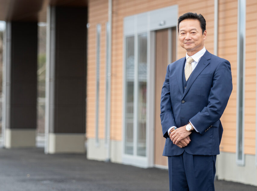 社会福祉法人令和会
理事長 植田利収